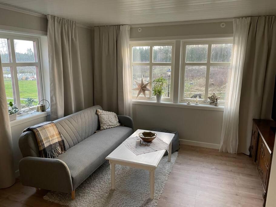 Ny Laegenhet I Vesene Ljung Exterior foto